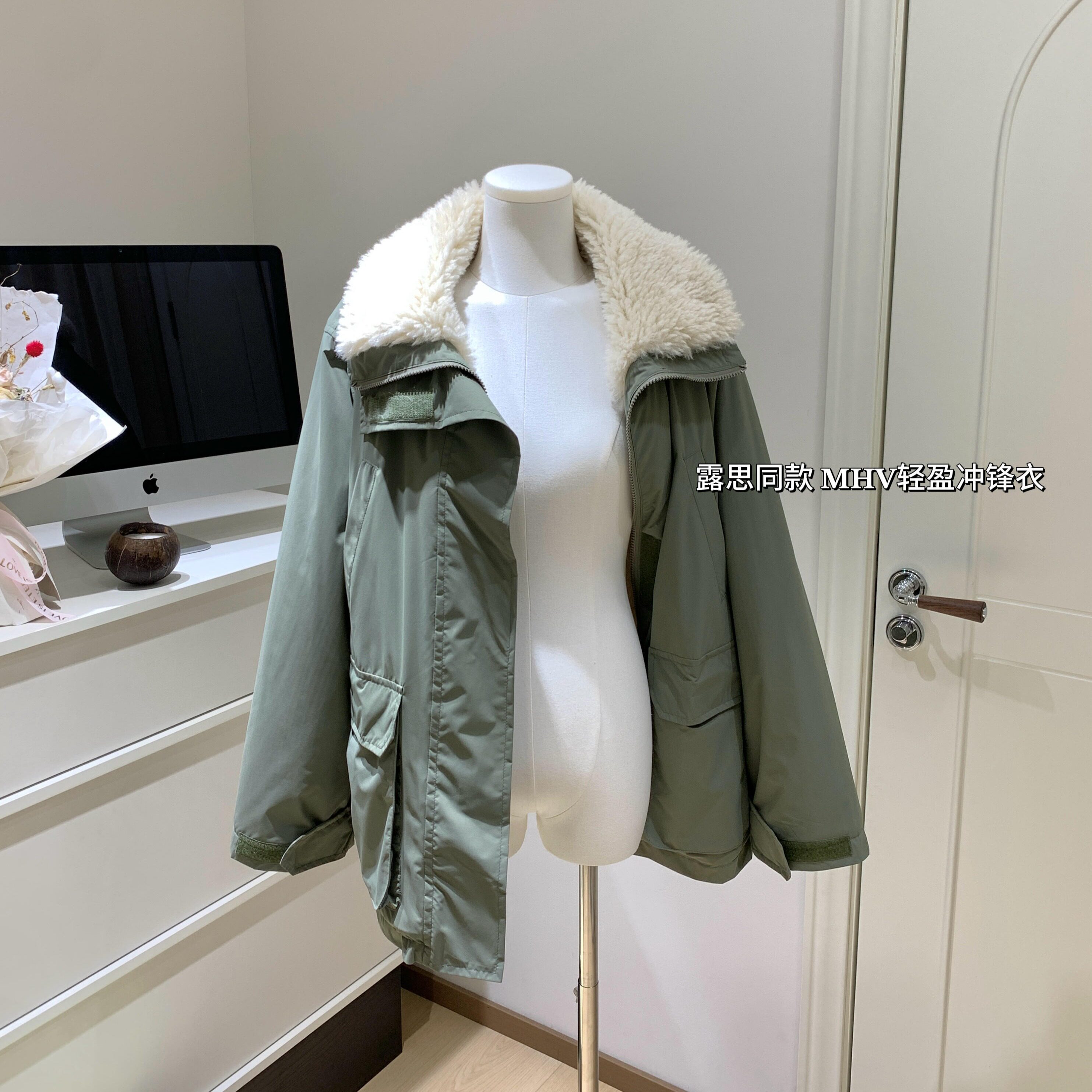 赵露思同款轻盈御寒女士派克冲锋