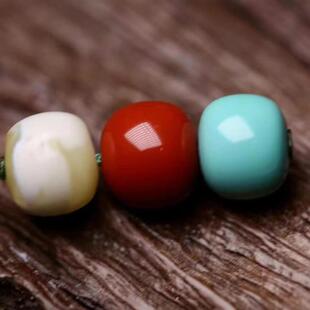 湖北原矿绿松石红绿灯俄料蜜蜡老型保山南红单珠散珠手串配饰隔珠