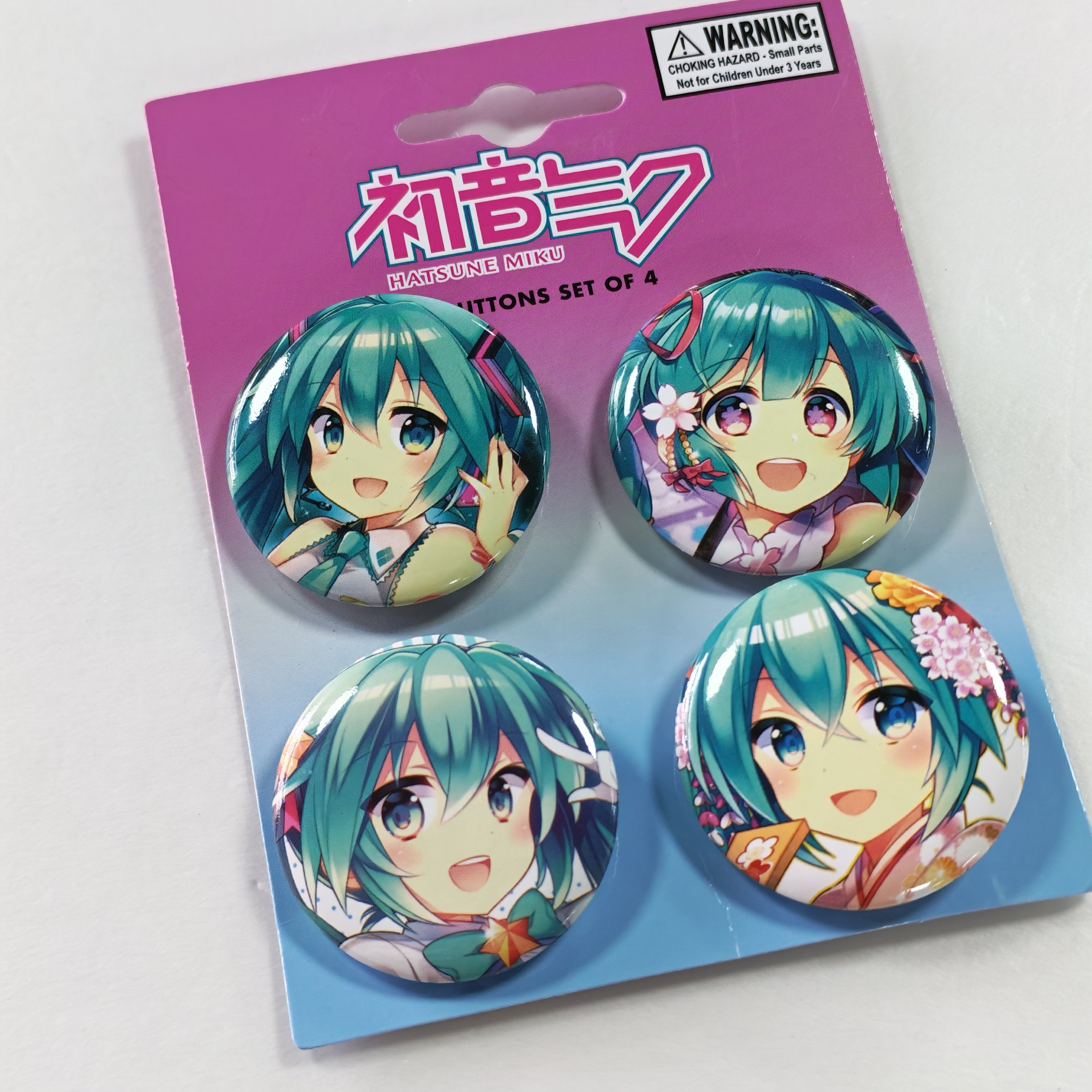 初音未来樱花未来主题吧唧套装正品吧唧32MM,模玩/动漫/周边/娃圈三坑/桌游,动漫徽章/立牌,淘宝优惠券,粉丝福利购,淘宝优惠卷