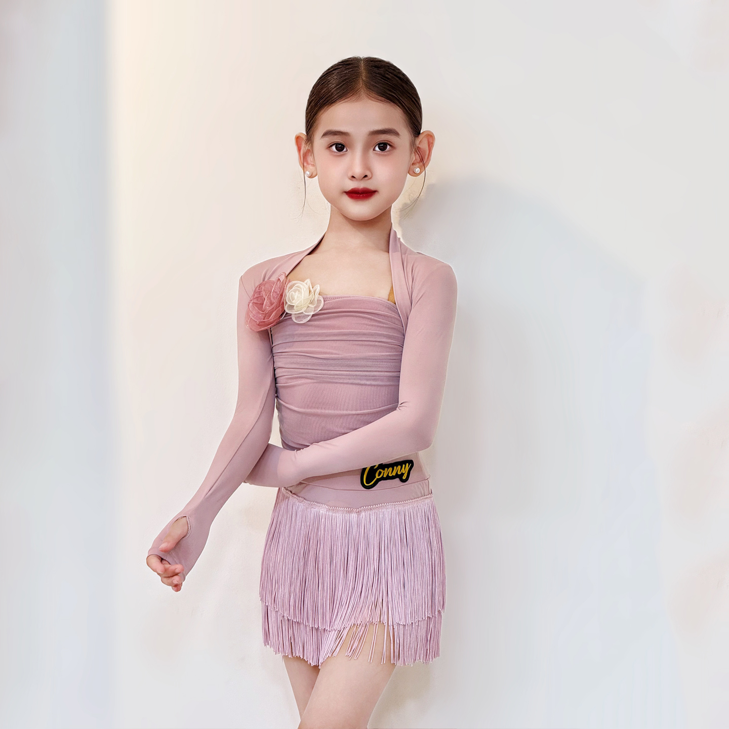 康尼拉丁舞服女童新款少儿专业舞蹈练功演出服吊带上衣流苏裙套装