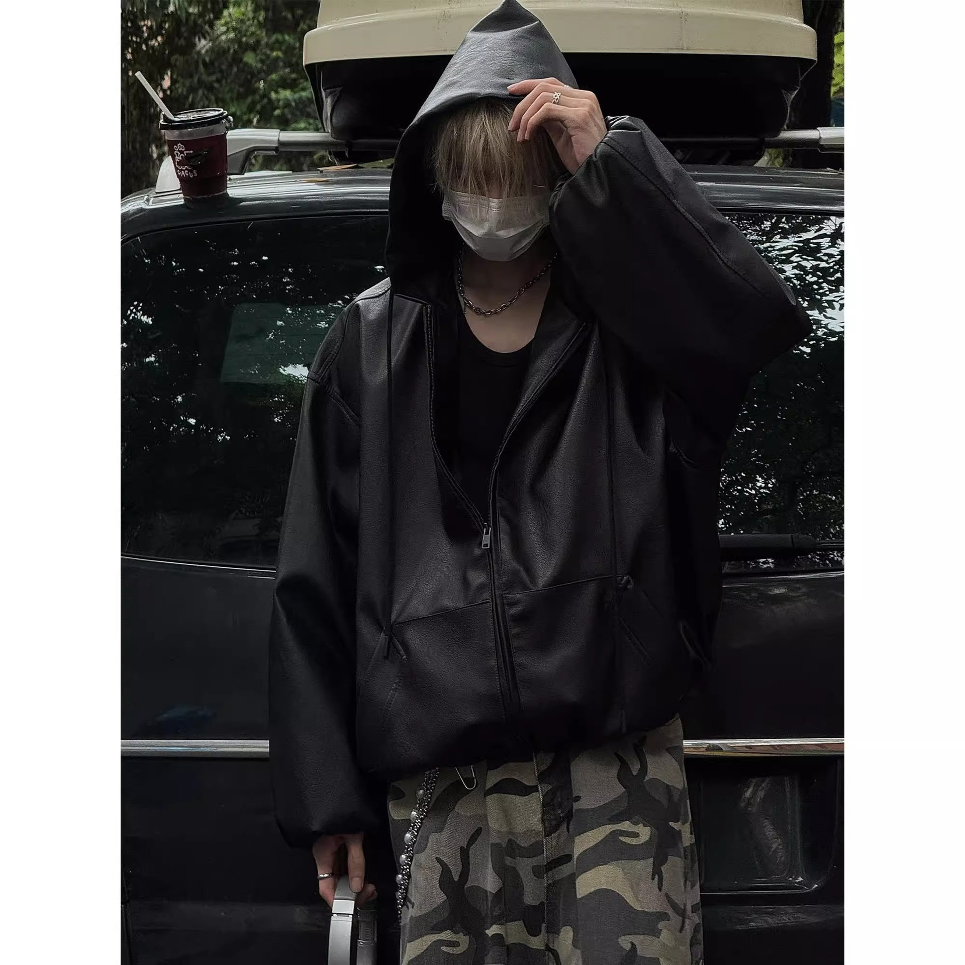 街客黑色短款PU皮衣男连帽痞帅