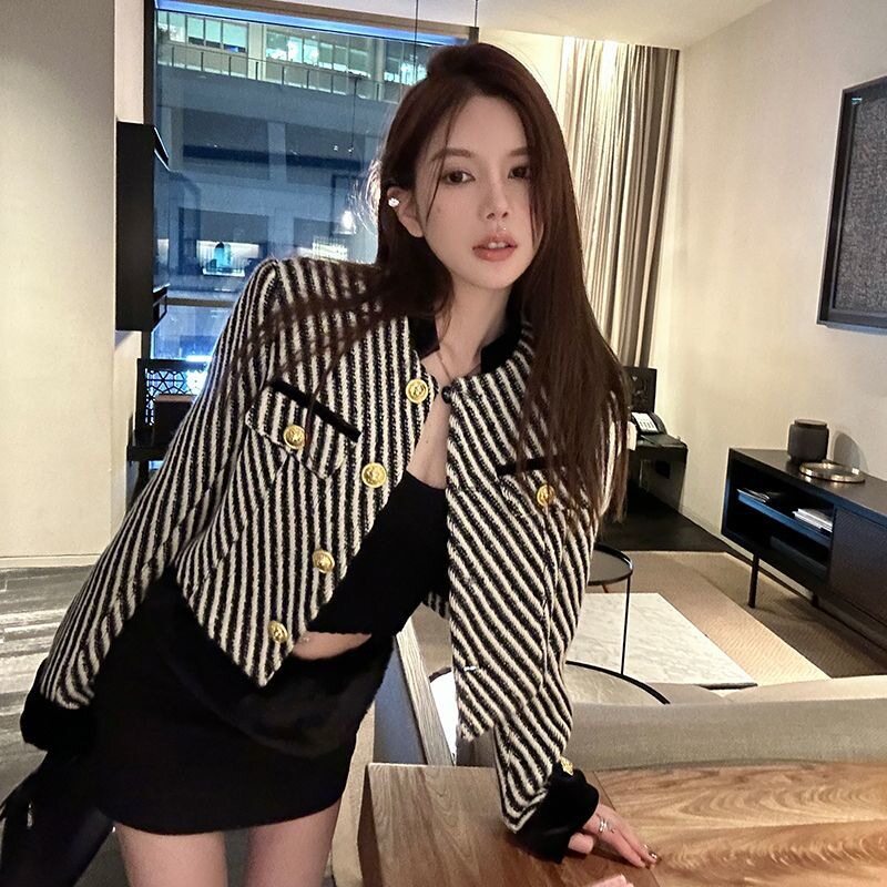 小香风短外套女2026新款条纹图片