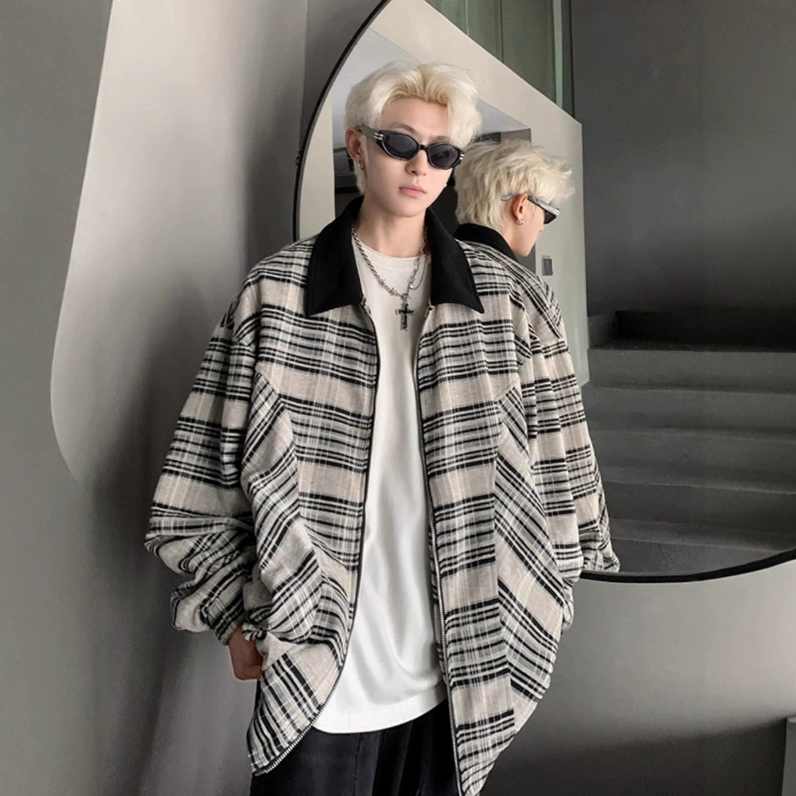 春秋美式格子宽松翻领夹克男款