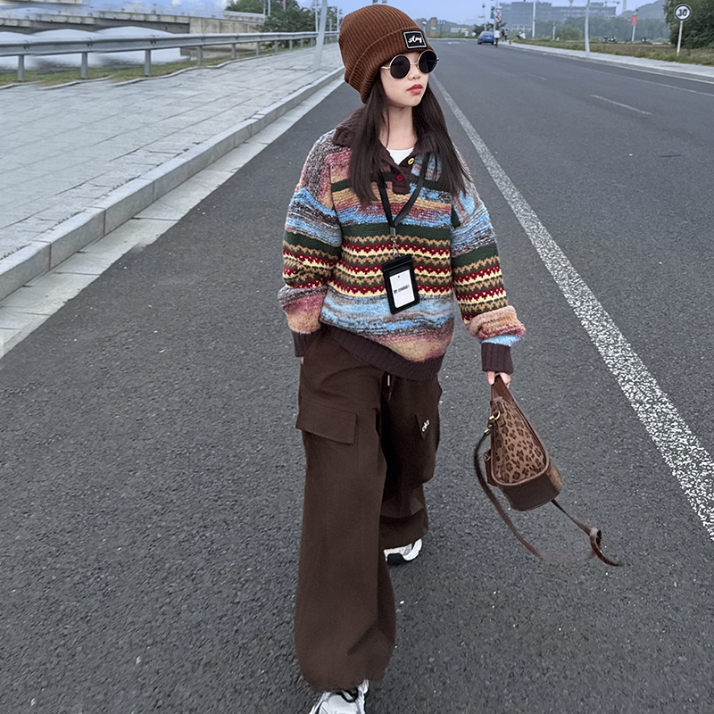 女童翻领毛衣2025新款