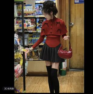 女童红色披肩套装加厚裙子2026冬季新款年服毛衣半身裙子两件套