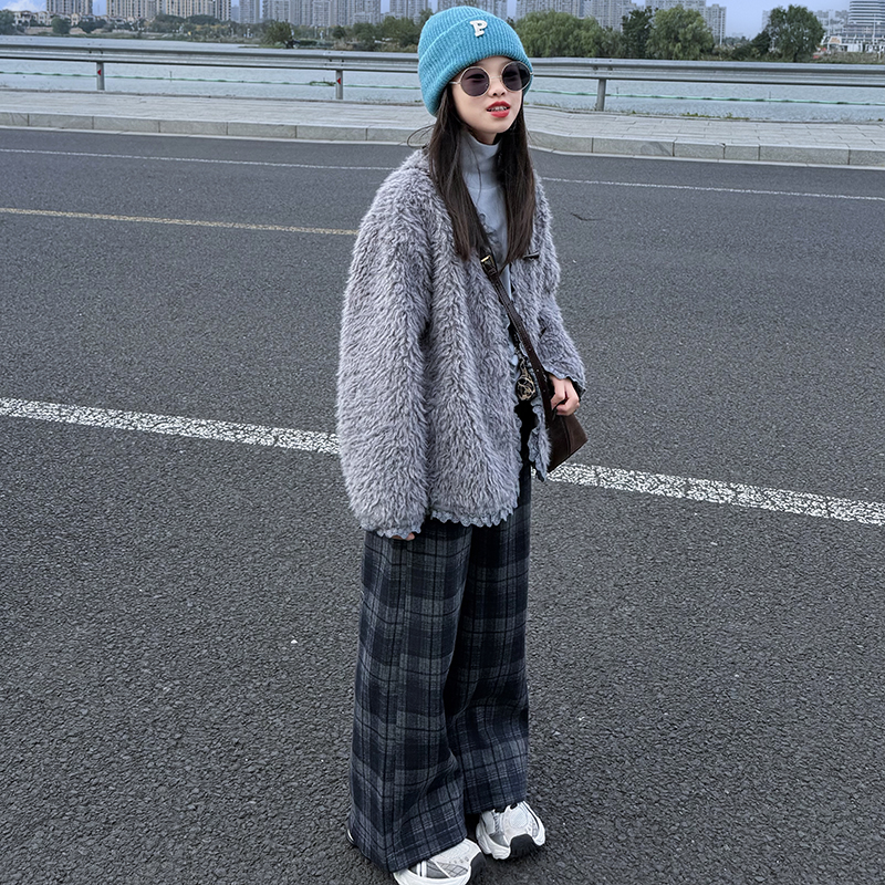 女童秋冬装毛毛衣外套三件套