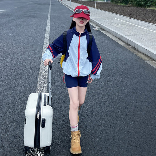 女童户外露营骑行冲锋衣防晒外套2026夏季新款宽松潮酷工装防风衣