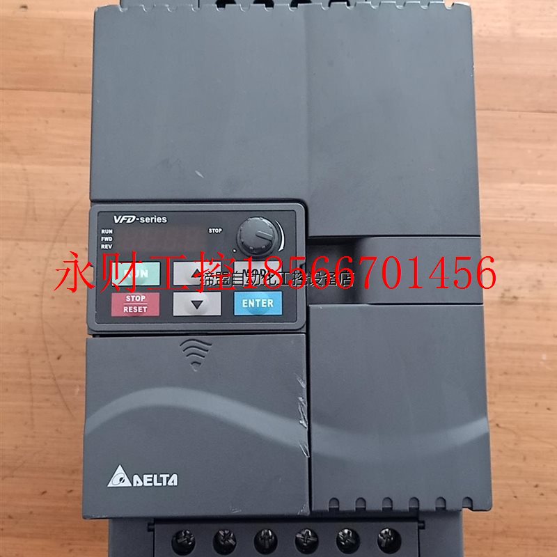 议价拆机台达变频器VFD055E43A,5.5KW,380V供电￥