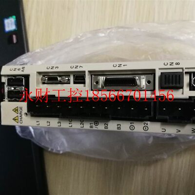 议价安川伺服SGDV-1R6A11B002000现货￥