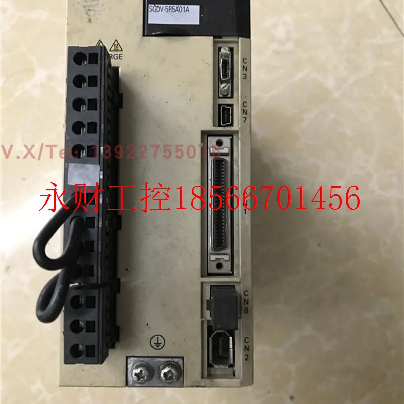 议价YASAWA安川伺服驱动器SGDV-5R5SG0DV-R5A01A 安川伺服电K机￥