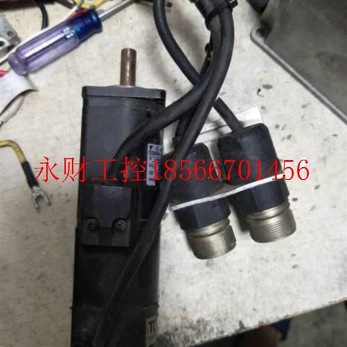 议价MsMa安川电机SGMAH01伺AAA2服1,2C FJ21 SGMAH-A5AAA41 -01￥