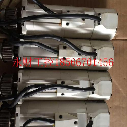 议价MSMAMSMA082B0422AQB下马达MSM082B2Q￥