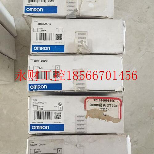 议价YUMCQM1-B7A 2 OMRO块N 1欧姆龙PLC模全新原装￥