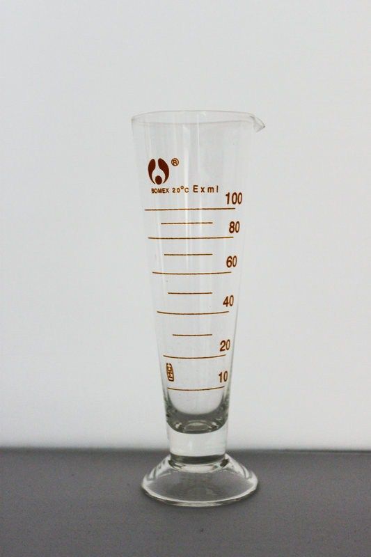玻璃量杯100ml锥形杯刻度量杯 液体称量专用