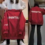 酒红色