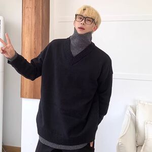 1506/M9101/P52秋冬季纯色假两件拼接V领套头针织衫男2图片