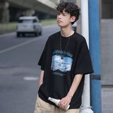 黑色