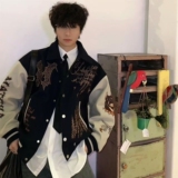 藏青色
