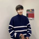 藏青色