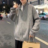 灰色