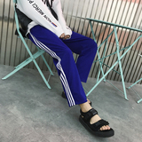 蓝色