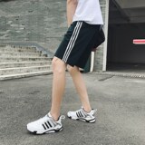 墨绿色