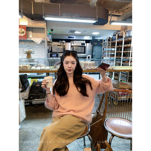 草莓跳 100%绵羊毛拉毛软糯亲肤v领毛衣女冬季宽松慵懒显瘦上衣