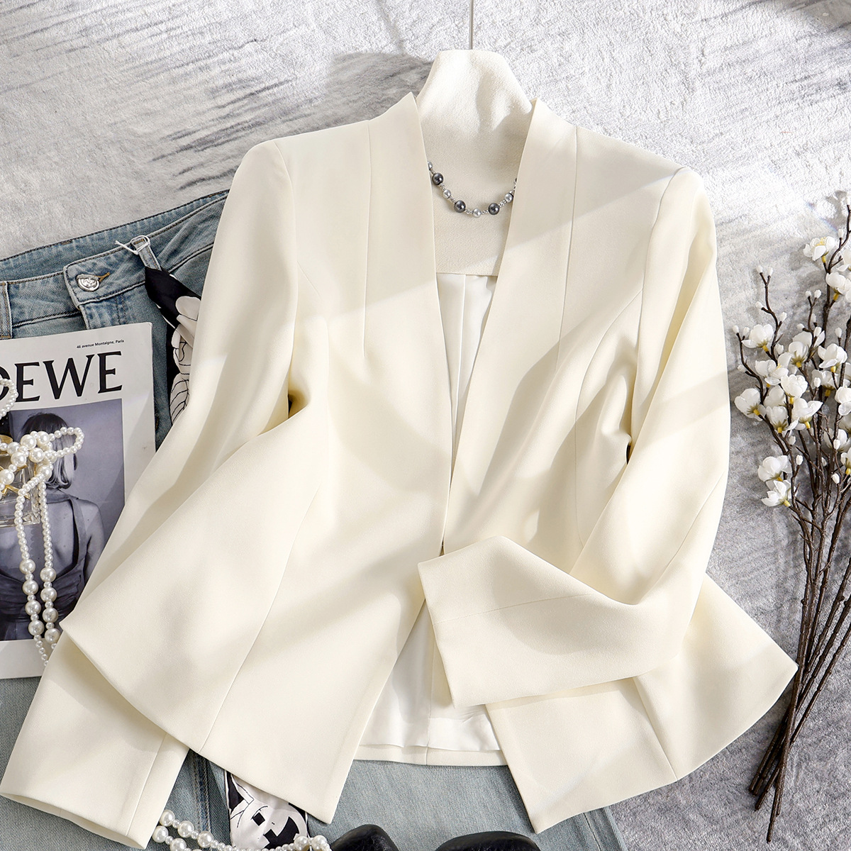 南油醋酸小西装外套女新款v领感时尚百搭气质修身小个子西服