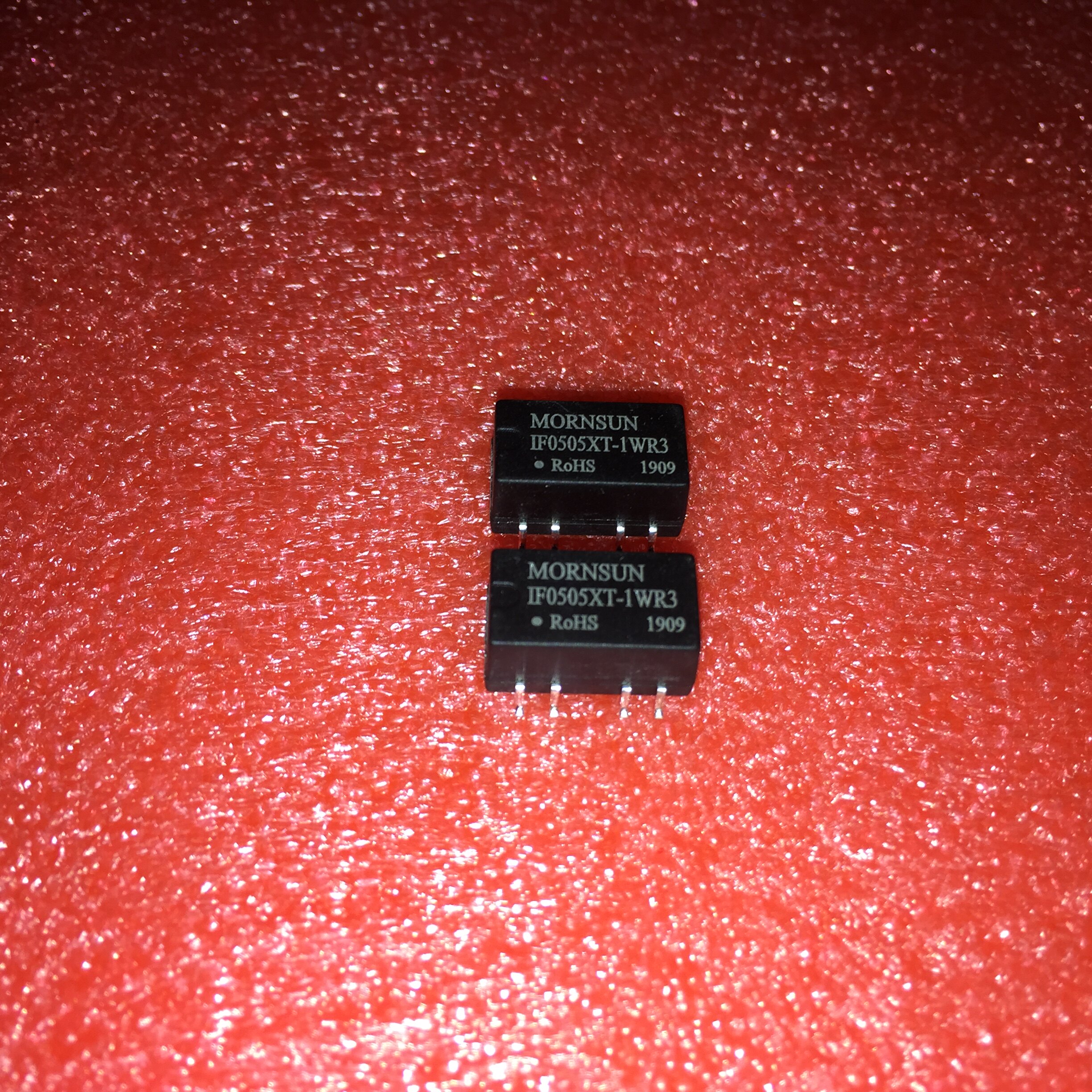 cf0505xt-1wr3高品质dc-dc电源模块5v转5v隔离电压3500v汽车级1w