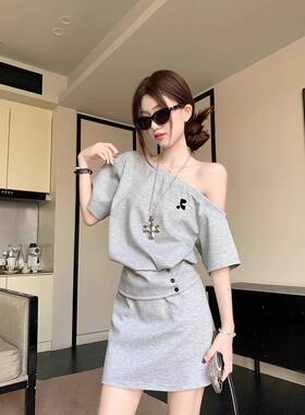 灰色运动套装连衣裙女2025新款