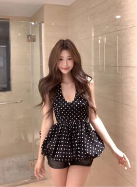 黑色波点挂脖V领背心女