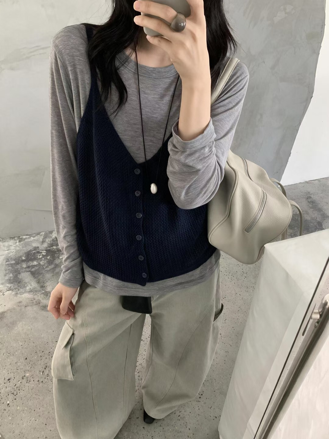 51272吊带开衫背心针织衫两件套秋款宽松休闲弹力外穿毛衣内搭衫