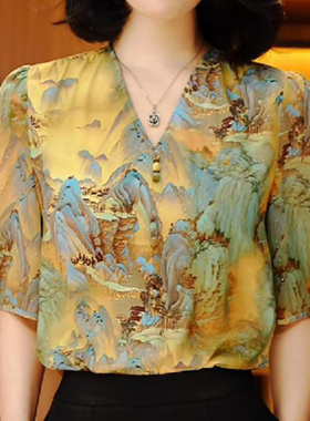 时尚气质百搭V领山水画印花高级感中袖小衫洋气宽松减龄薄款衬衫