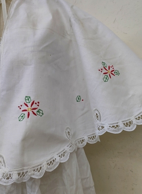 F224 白色蕾丝绣花斗篷45cm宽 有氧化