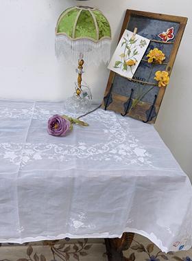 V320 白色潮绣贴布绣玻璃纱长方桌布白色麻质1.3x1.8m