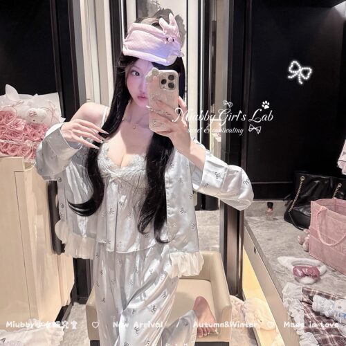 Miubby「玉蝶清欢」纯欲舒适高级感花瓣边冰丝长袖吊带睡衣四件套