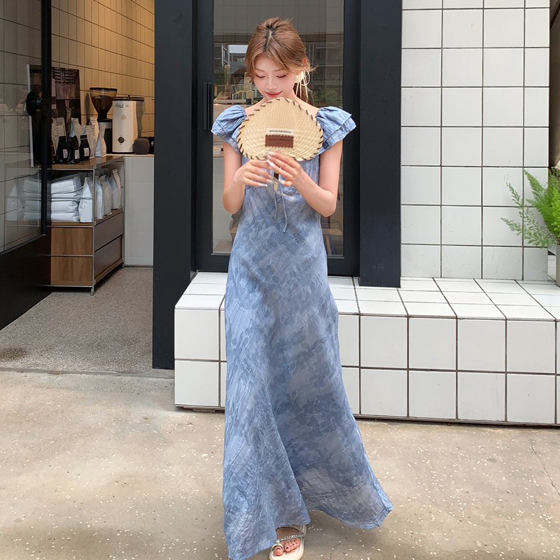 蓝色复古扎染连衣裙女2025年夏季新款法式高级感气质收腰茶歇长裙，女装连衣裙，莎莎