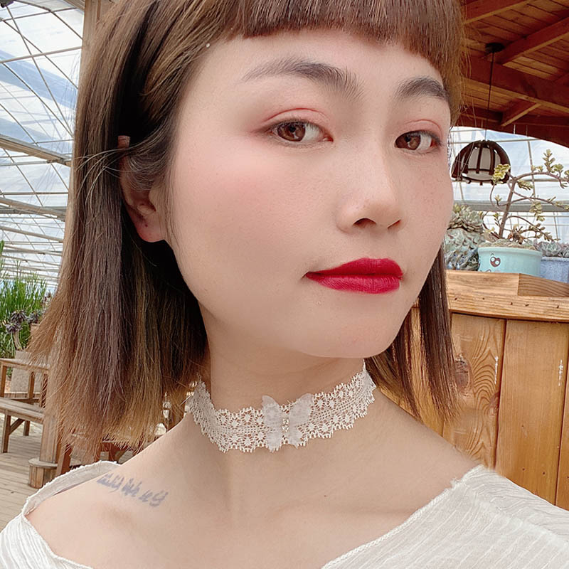 白色蝴蝶蕾丝花瓣软妹风性感项链