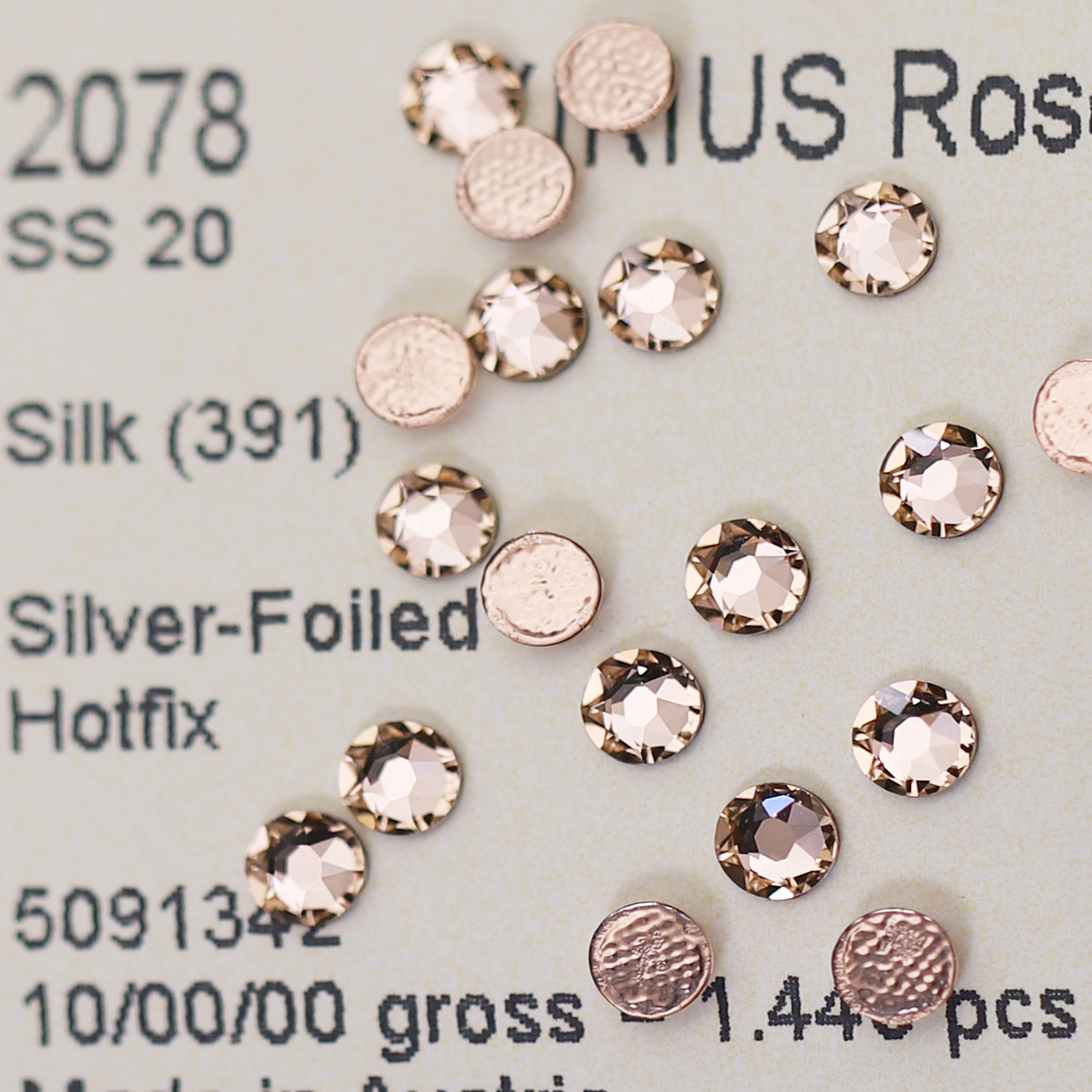 施华洛2078烫底圆钻391丝绸色