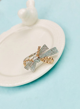 微镶锆石钻蝴蝶结戒指时尚女款