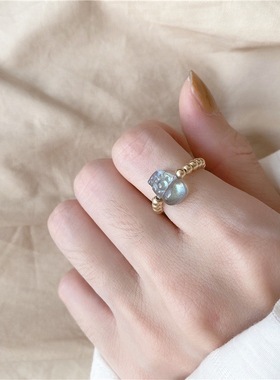 水晶戒指女款新款草莓晶灰月光淡水珍珠指环小众ins貔貅戒指