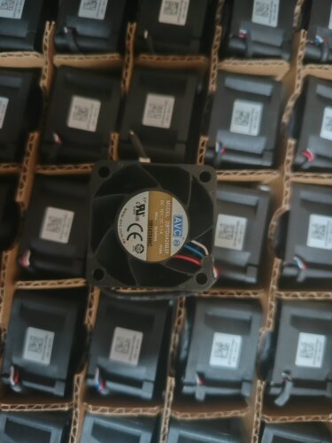 AVC 4028 12V1.1A暴力风扇 4线PWM双滚珠 大炮电源DIY改装4厘米