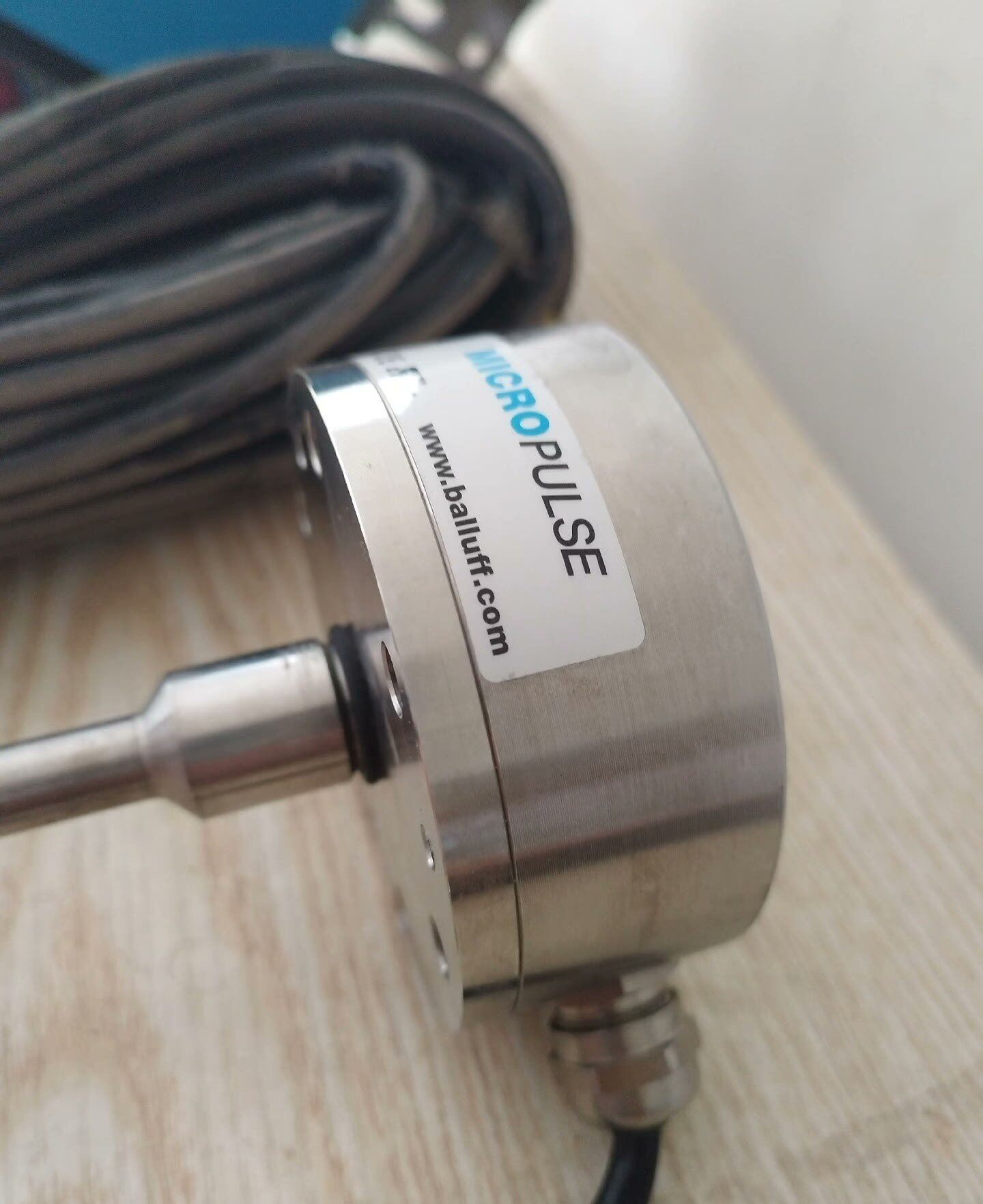 议价巴鲁夫位移传感器btl5-e10-m0100-k-sa259议价