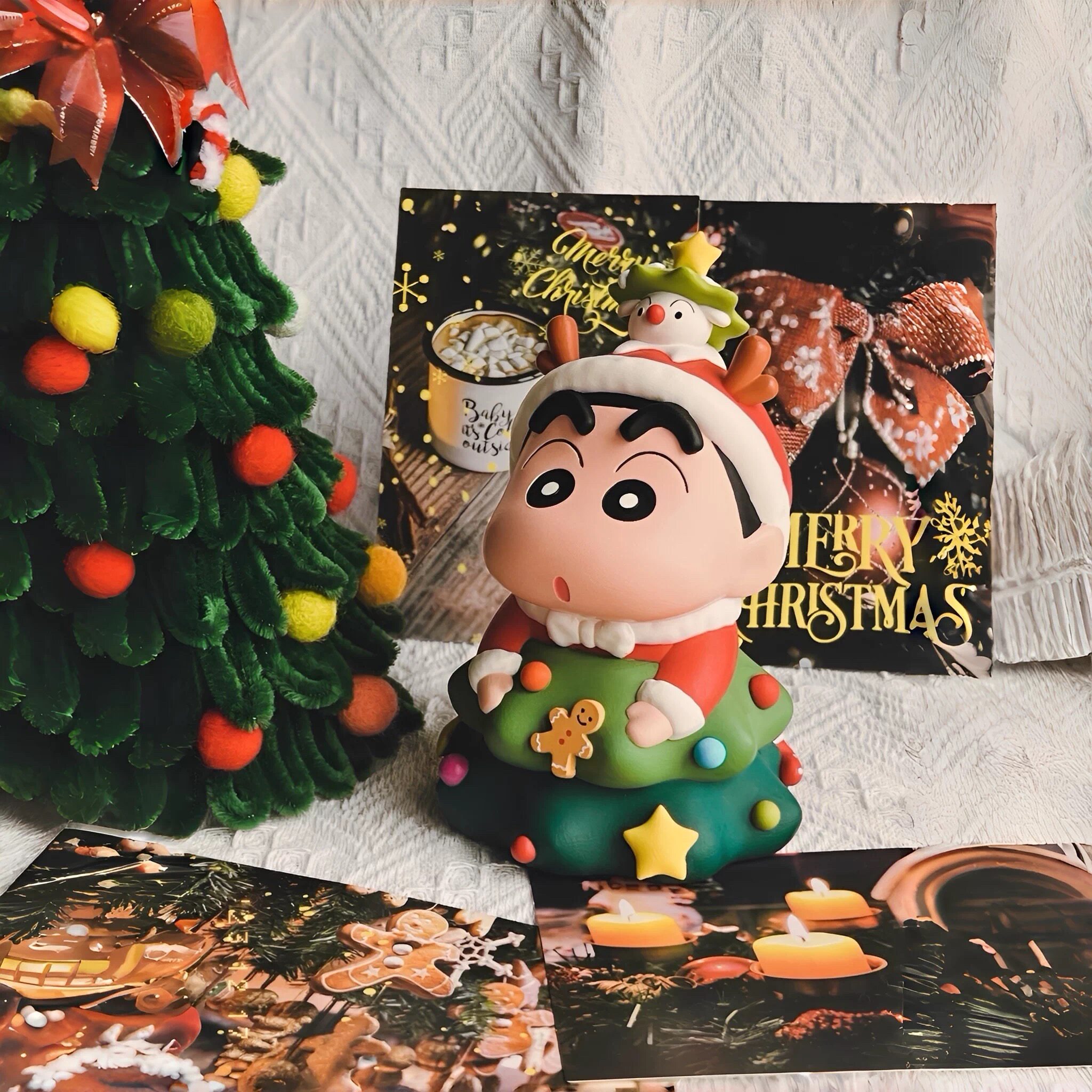 圣诞蜡笔小新手办创意圣诞树小新摆件可爱周边桌面公仔礼物送朋友