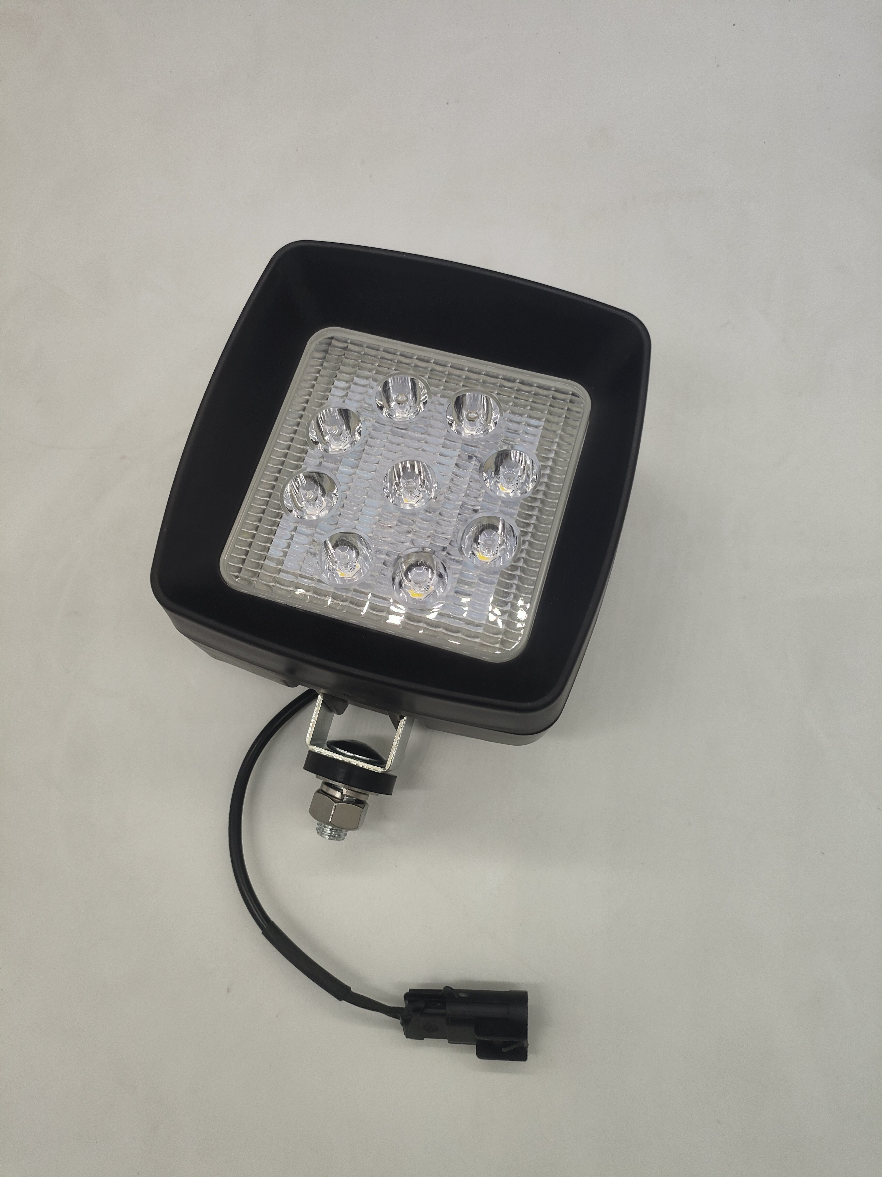 徐工吊车配件 20B25K xct8一xCT85臂操作室卷扬LED工作灯照明灯