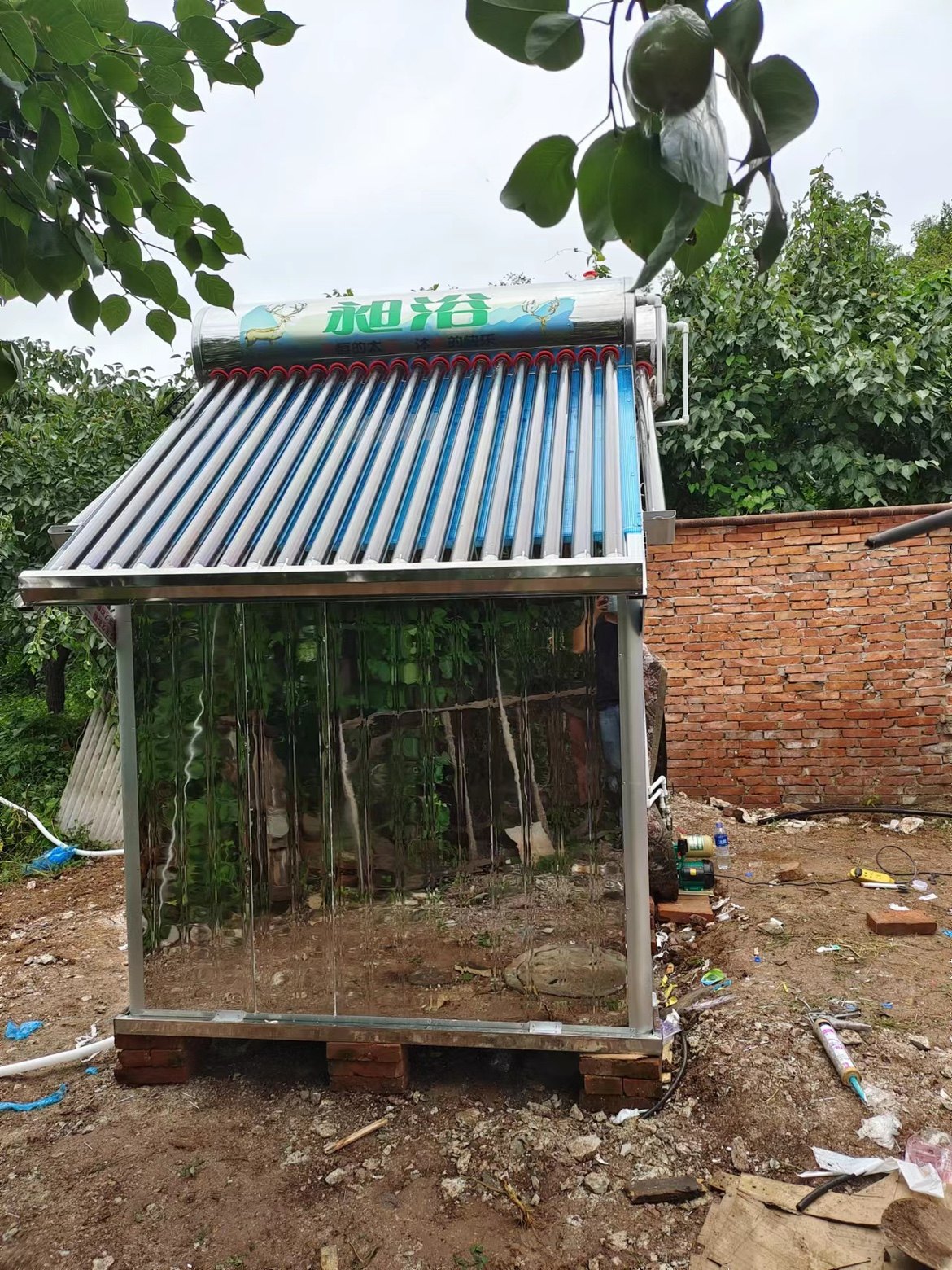 太阳能整体浴室农村简易淋浴室工地户外移动洗澡间农村四季暖浴房