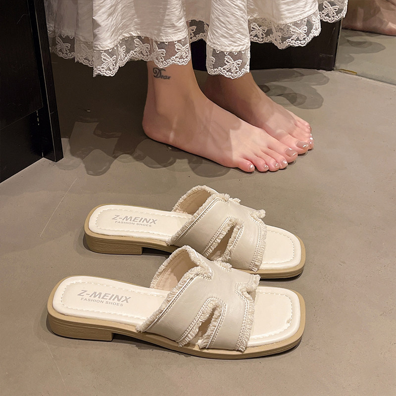 软底拖鞋女外穿2026年夏季新款休闲百搭配裙子沙滩一字勃肯凉拖鞋