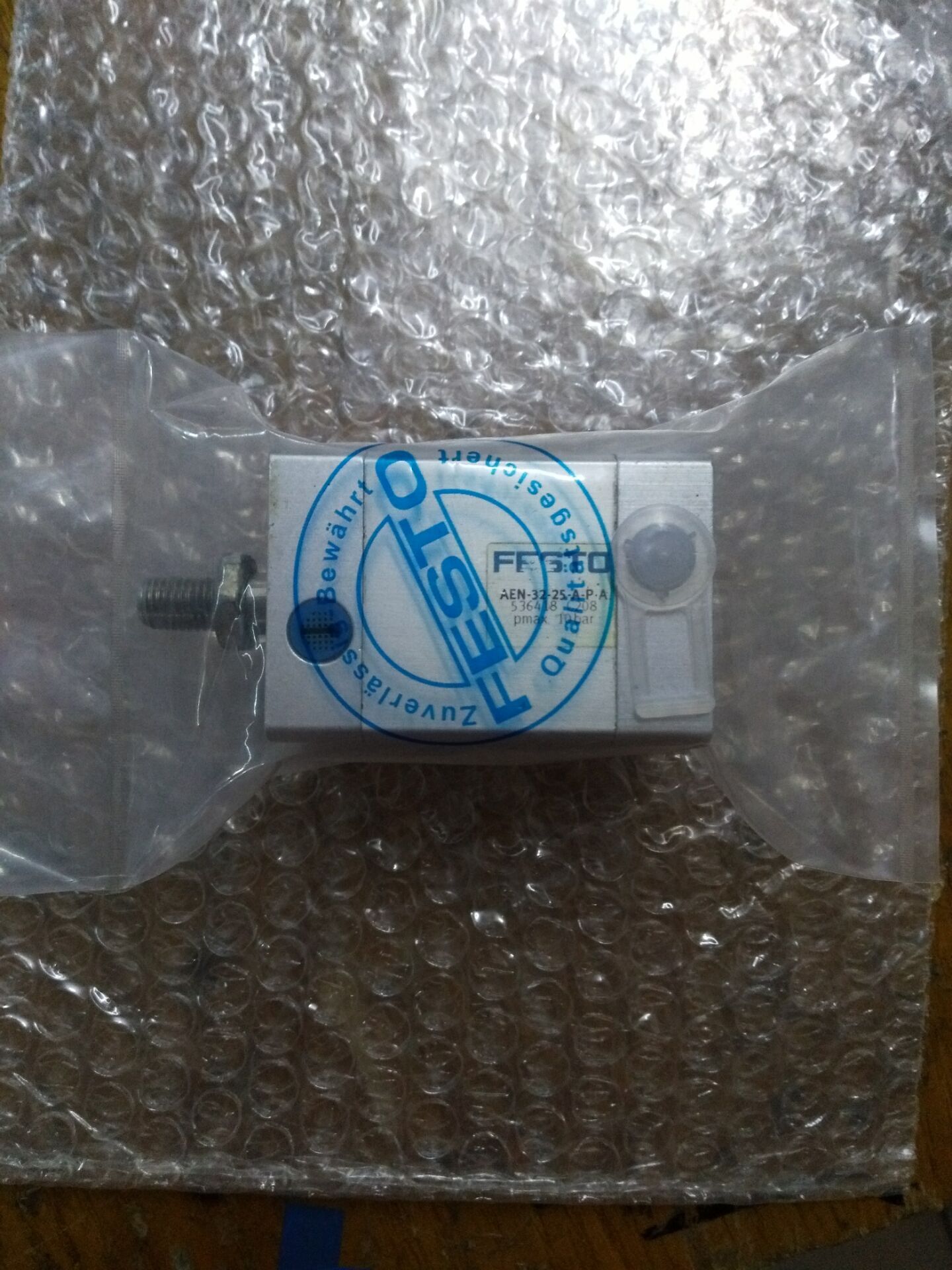 FESTO 费斯托气缸 AEN-32-25-A-P-A 536418 原装正品现货拍下发货