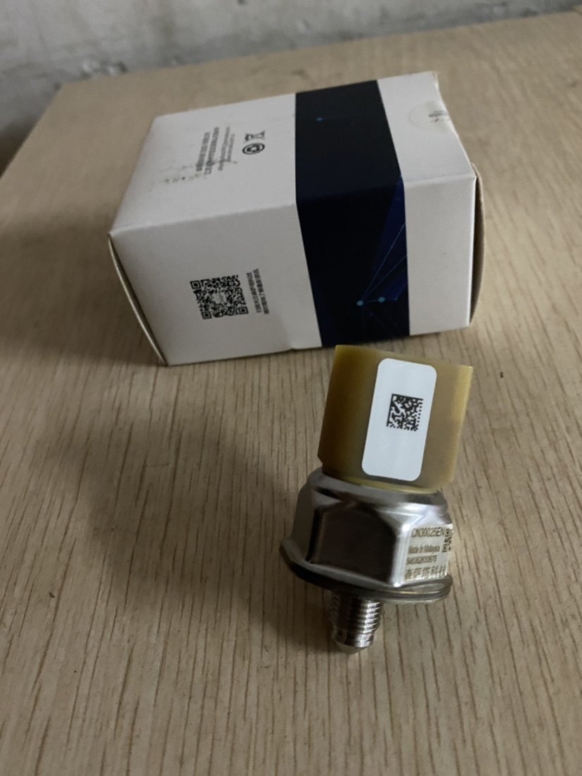 适配途观迈腾CC新帕萨特明锐昊锐速腾高尔夫燃油压力阀传感器