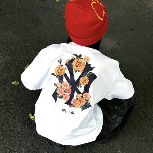 New Era MLB 纽亦华夏季新款系列短袖T恤情侣NY百花齐放涂鸦款